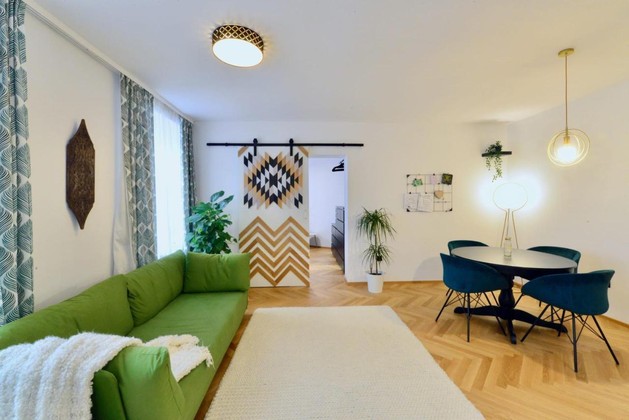 Modern Flat With Parking Space Apartman Bécs Kültér fotó