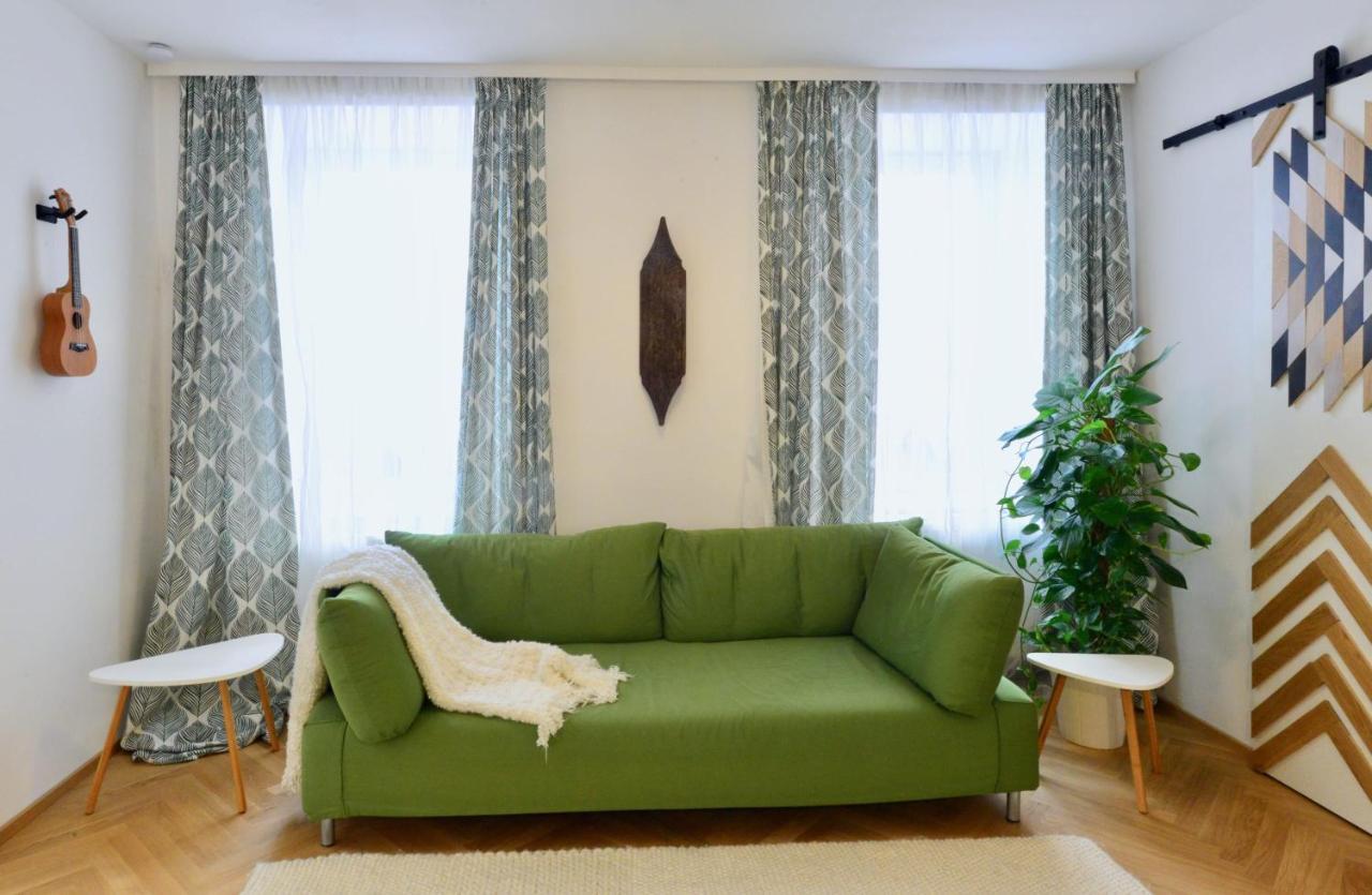 Modern Flat With Parking Space Apartman Bécs Kültér fotó